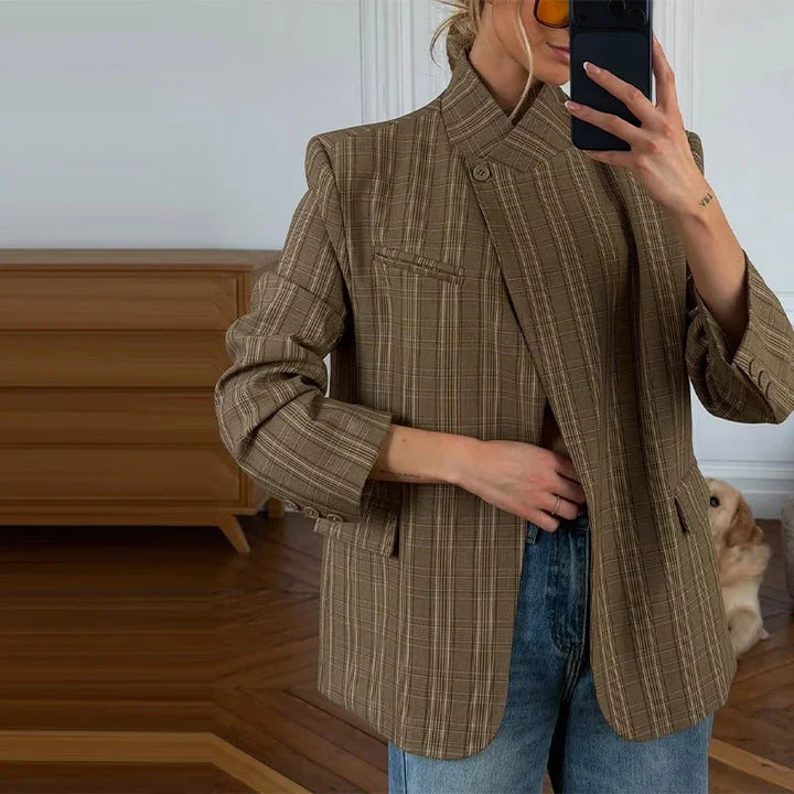 Casual Striped Blazer – Stylish Loose Fit with Pockets