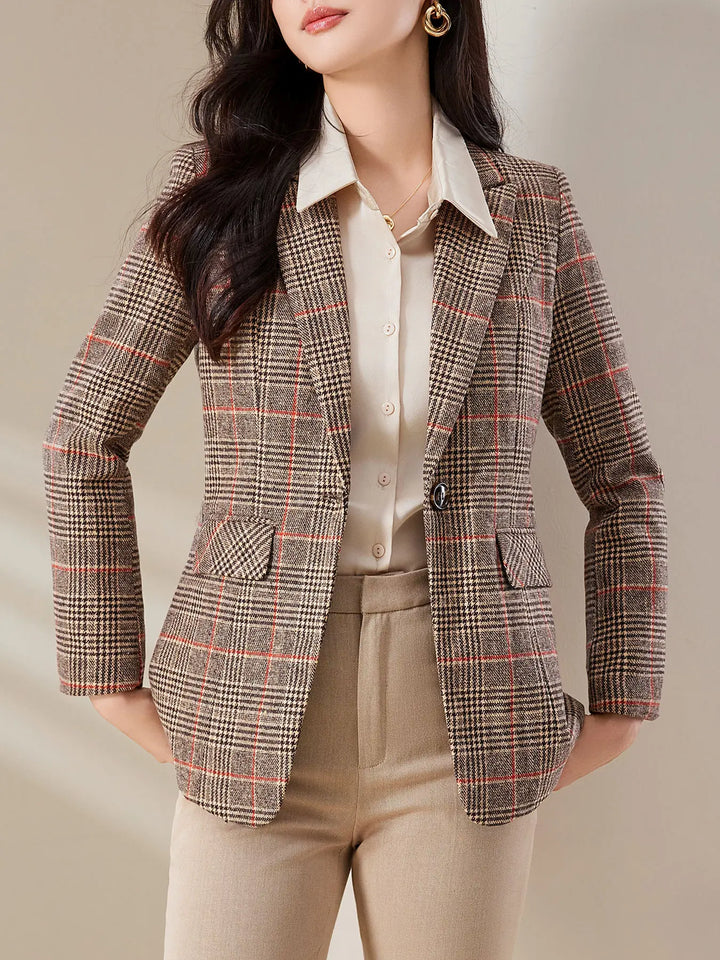 Blazer – Stylish Slim-Fit Design for Professional Settings