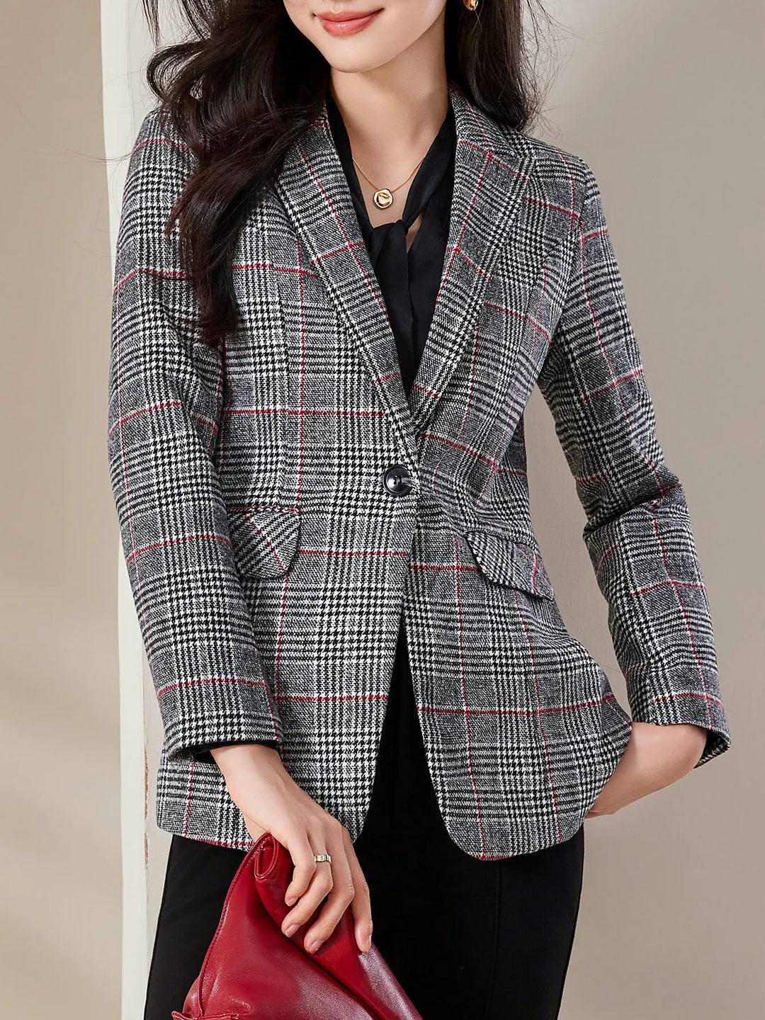 Blazer – Stylish Slim-Fit Design for Professional Settings