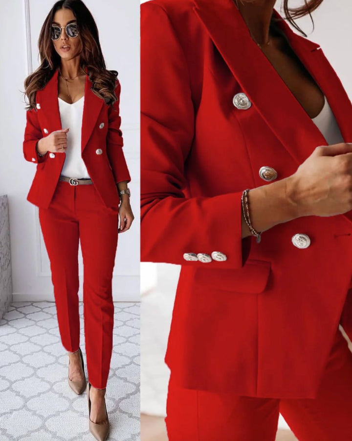 Sophisticated Double-Breasted Suit with Tailored Fit for Women